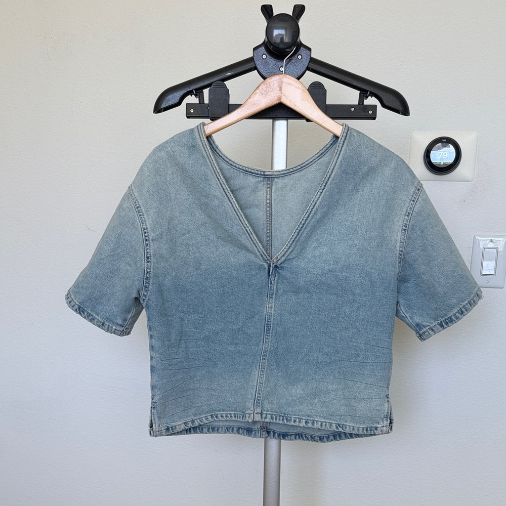 Zara Faded Blue Crop Top